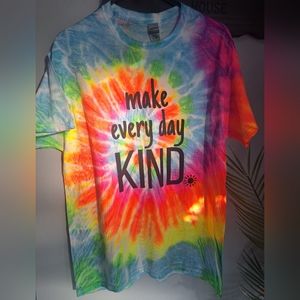 Make Everyday Kind Tie Dye Tee Sz Large
